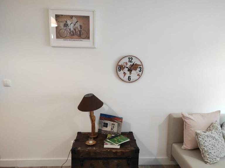 City Apartament 蓬塔德尔加达 外观 照片