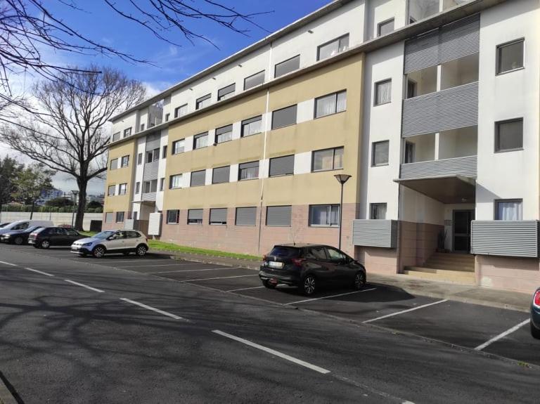 City Apartament 蓬塔德尔加达 外观 照片