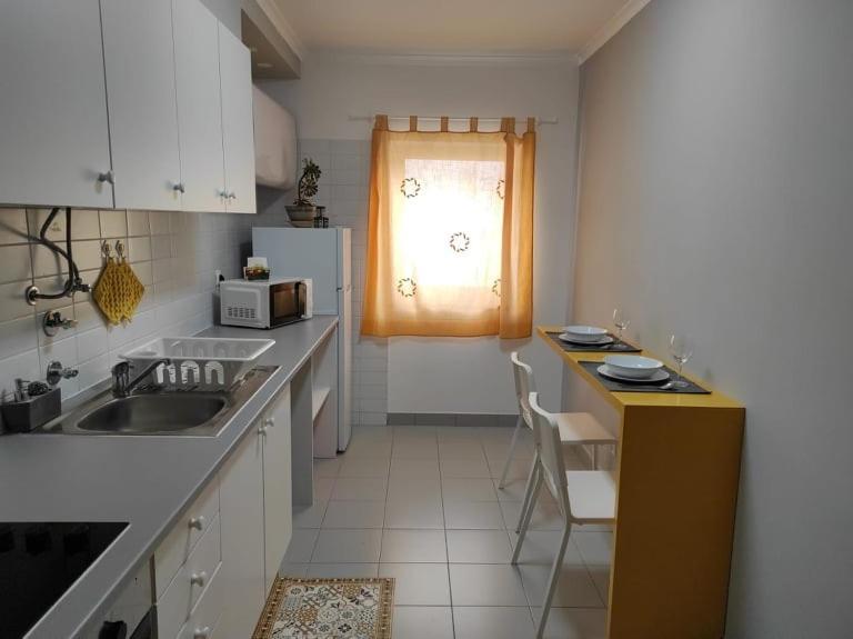 City Apartament 蓬塔德尔加达 外观 照片